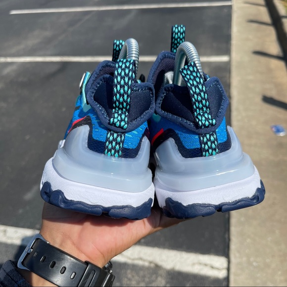 Nike Reacts - Picture 9 of 10